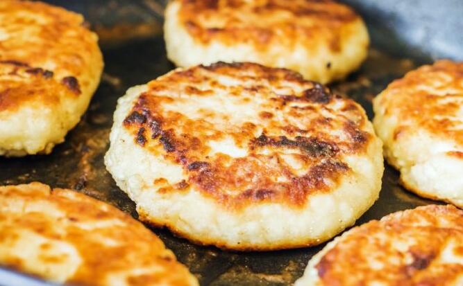Cottage Cheese Patty contact cooker Cottage Cheese Patty contact cooker